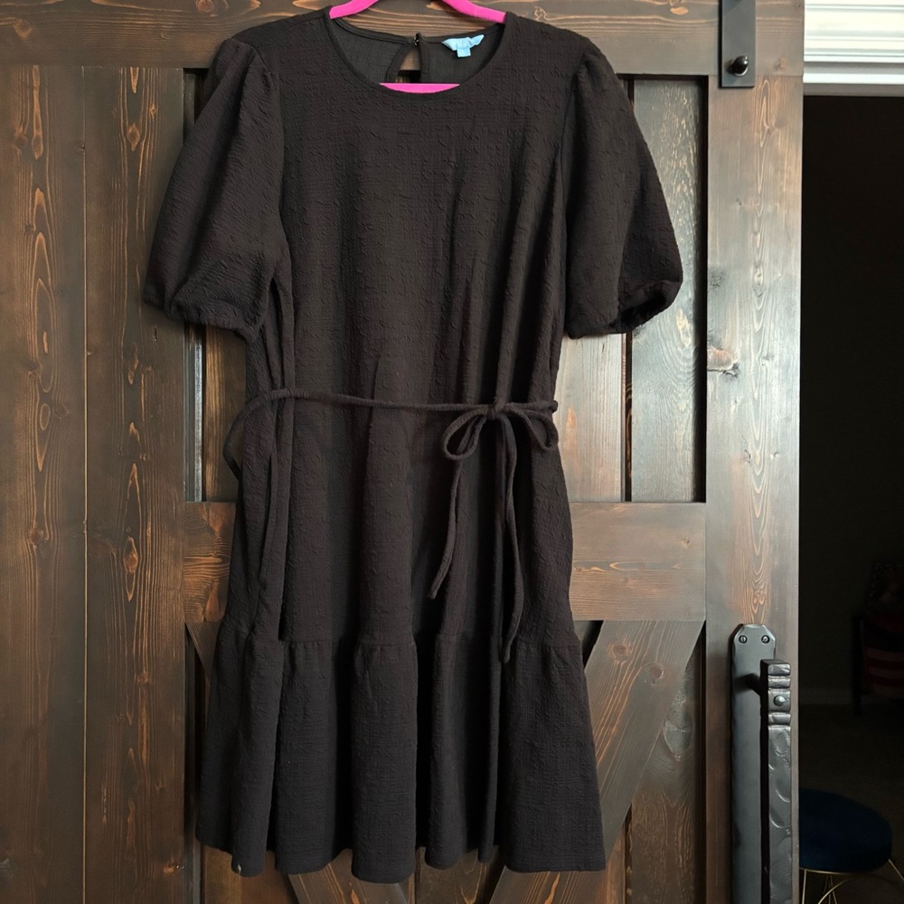❗️FINAL❗️Draper James Black Textured Short Puff Sleeves Dress Tie Belt Large
